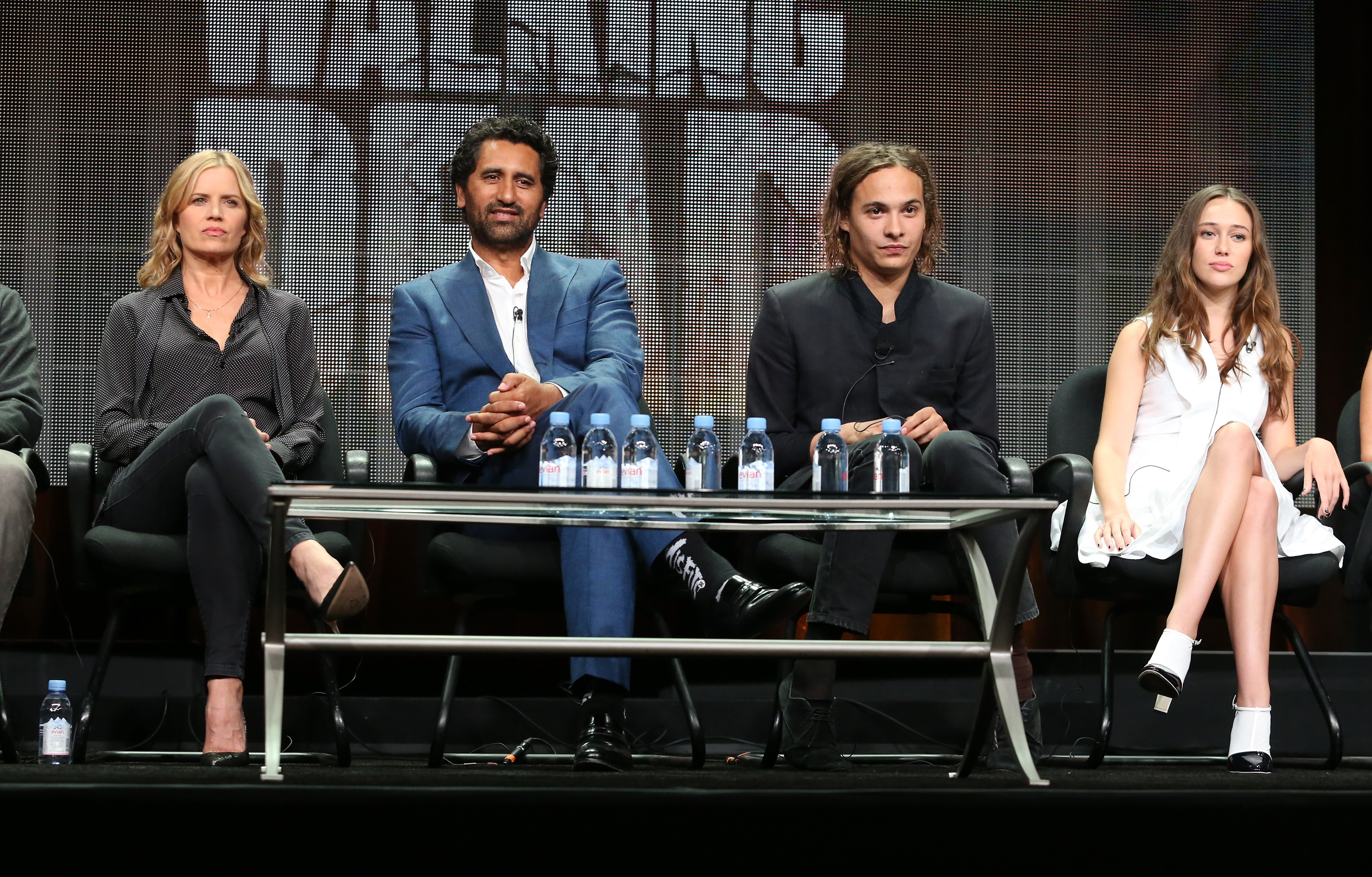 Kim Dickens, Cliff Curtis, Frank Dillane e Alycia Debnam-Carey.