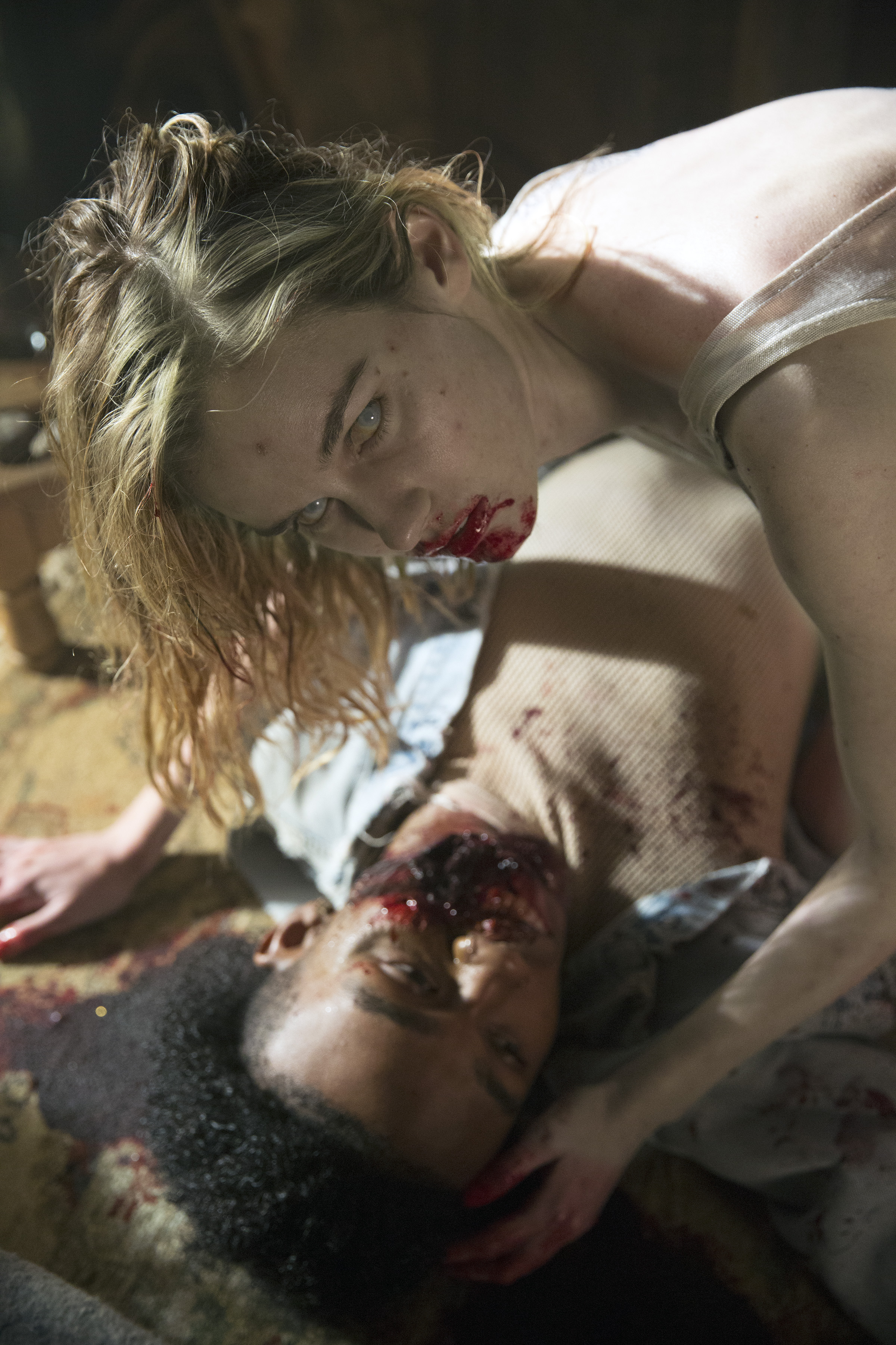 fear-the-walking-dead-zumbi-001