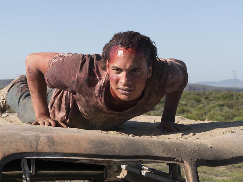 fear-the-walking-dead-s02e08-grotesque-fotos-003