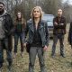 victor, alicia, madison, nick e luciana na estrada em cena da 4ª temporada de Fear the Walking Dead