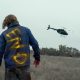 Imagem do episódio final da 6ª temporada de Fear the Walking Dead mostrando um walker seguindo o helicóptero